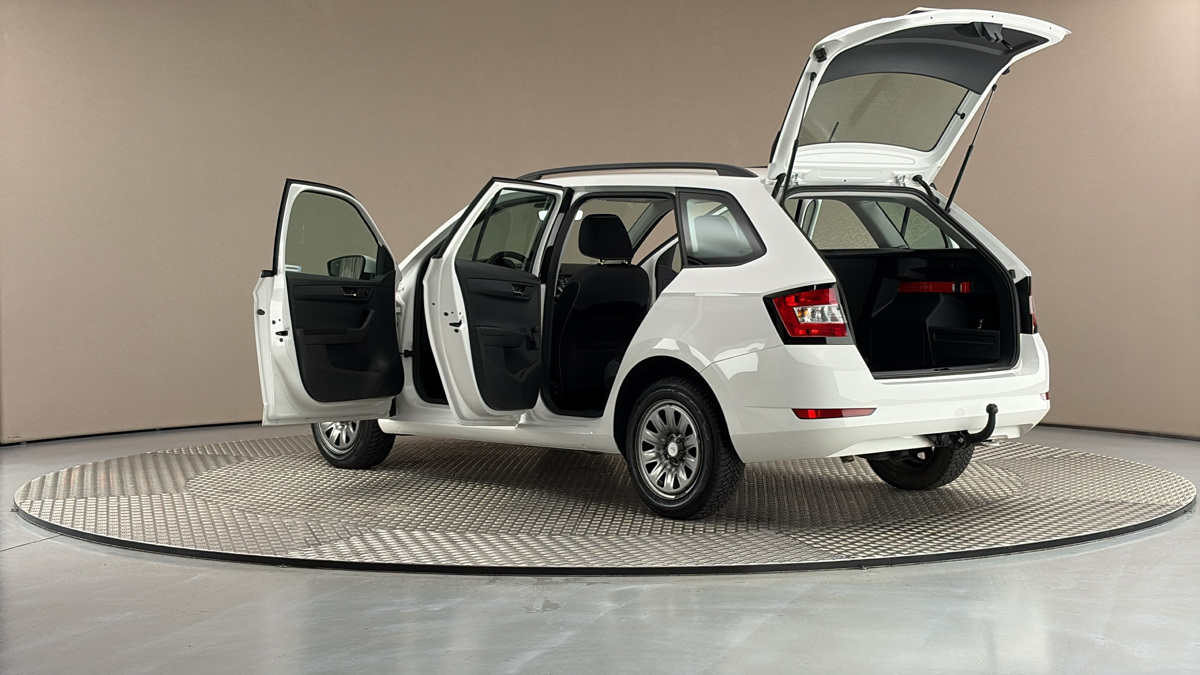 Škoda Fabia - 7