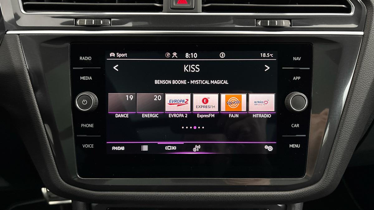 Volkswagen Tiguan Allspace - 11