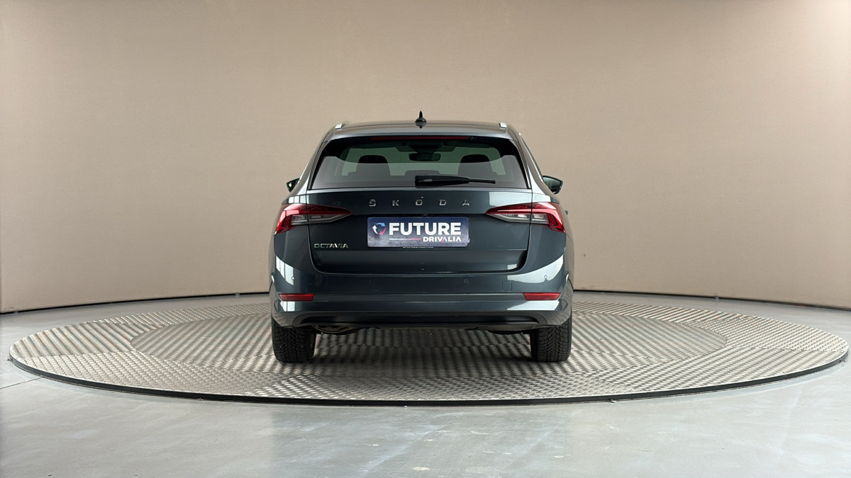 Škoda Octavia - 5