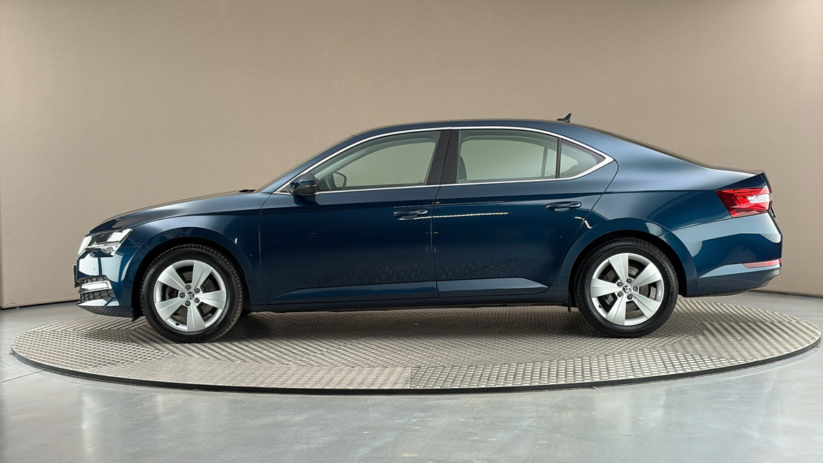 Škoda Superb - 4