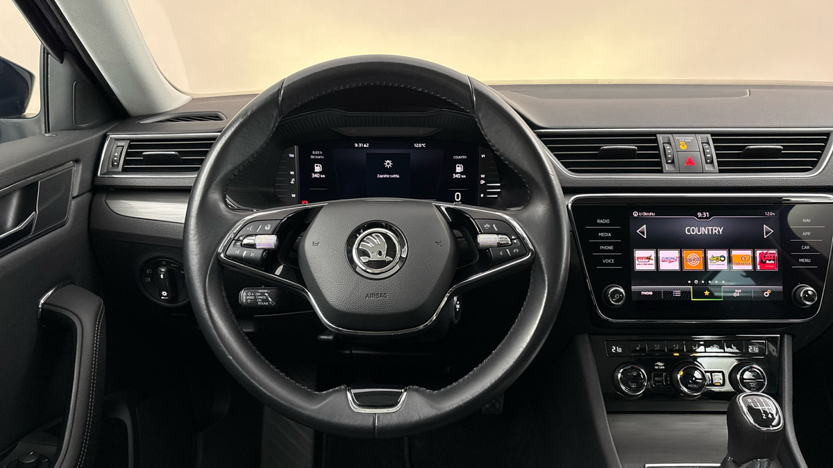 Škoda Superb - 9