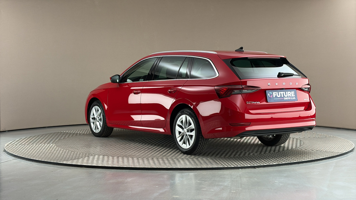 Škoda Octavia - 2