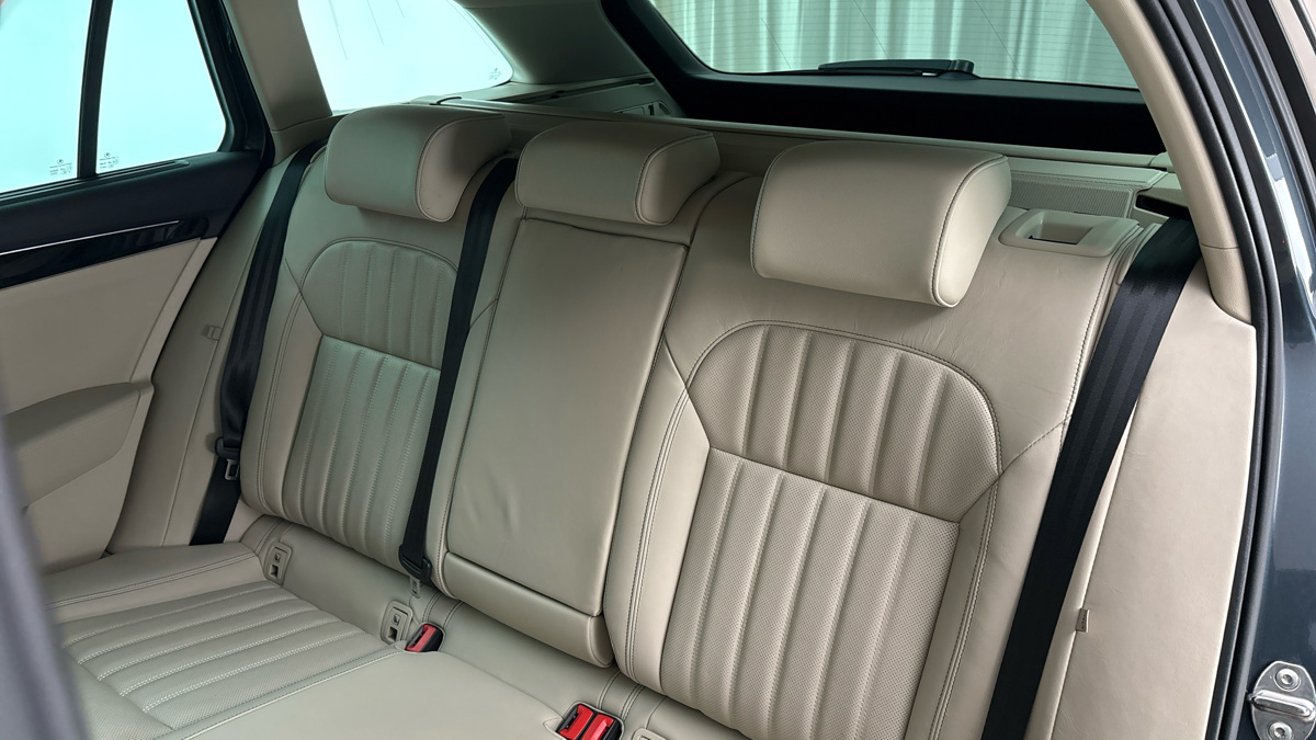 Škoda Superb - 16