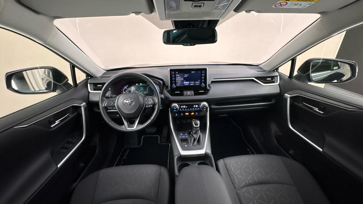 Toyota RAV4 - 8