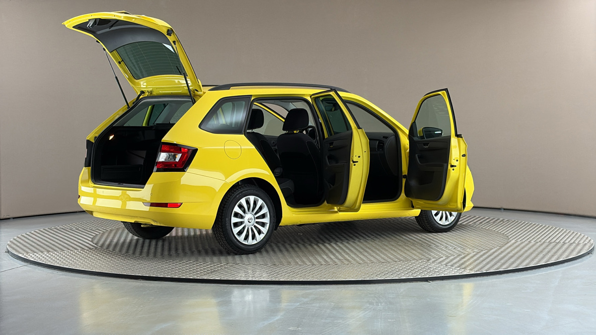 Škoda Fabia - 6