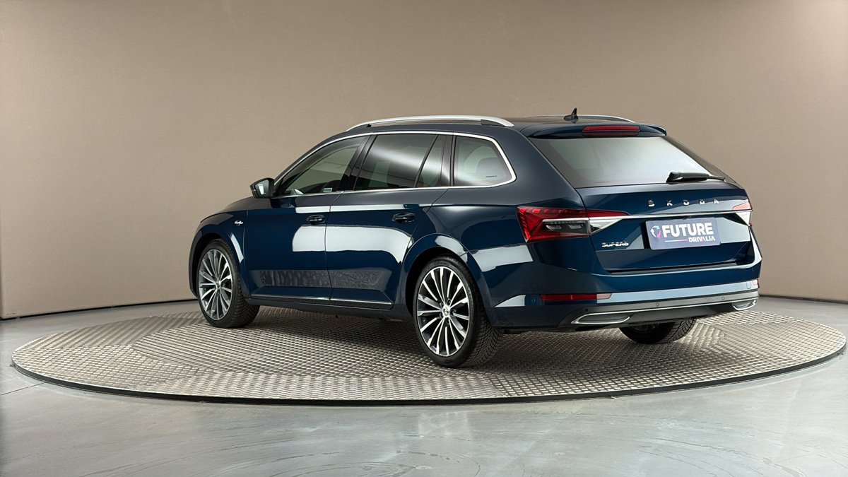 Škoda Superb - 2
