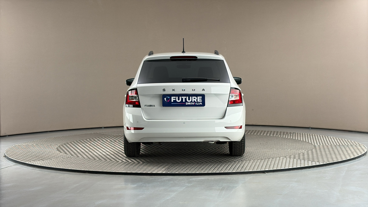Škoda Fabia - 5