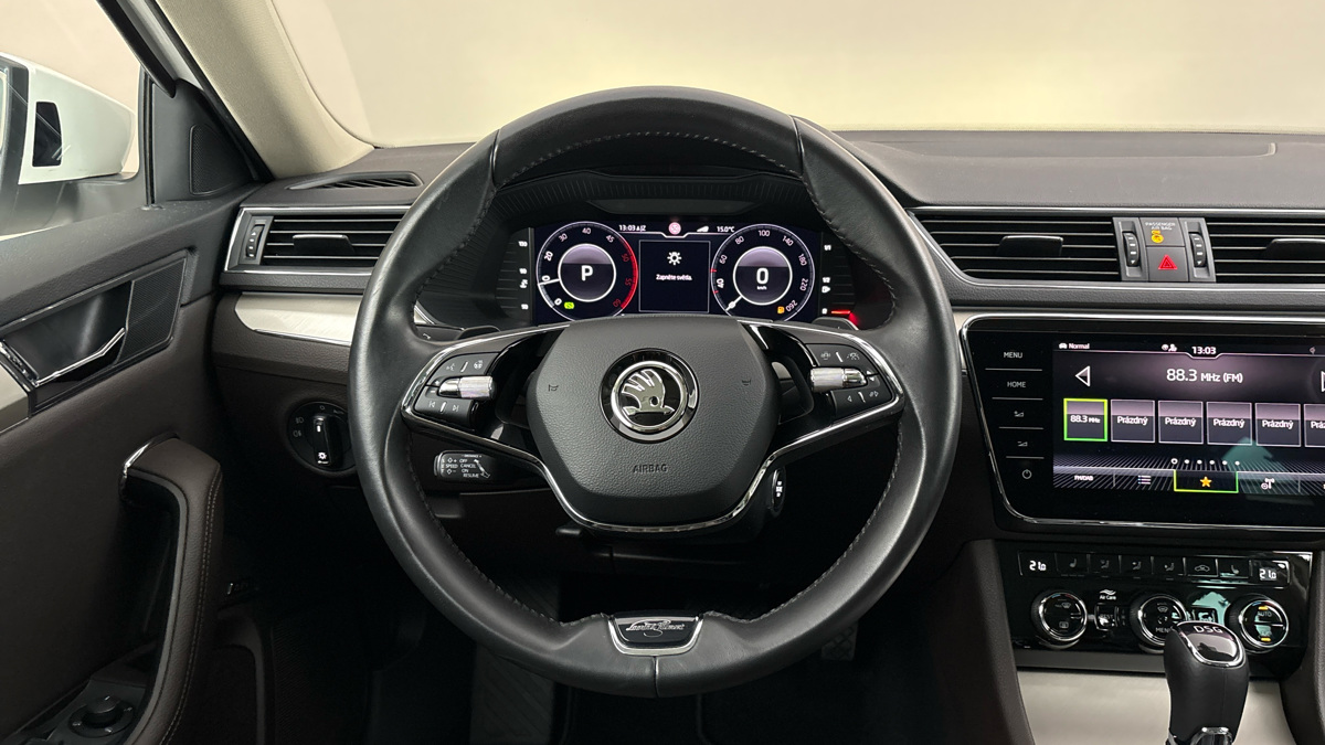 Škoda Superb - 9