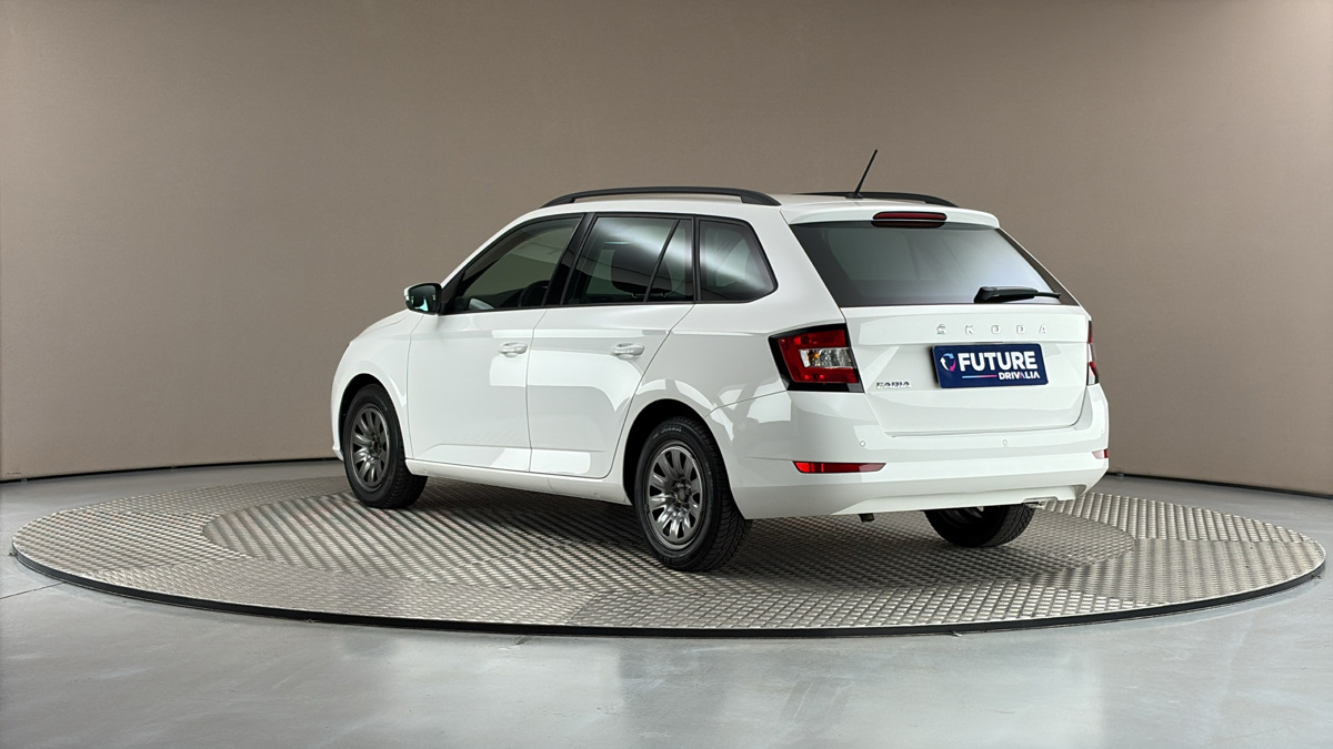 Škoda Fabia - 2