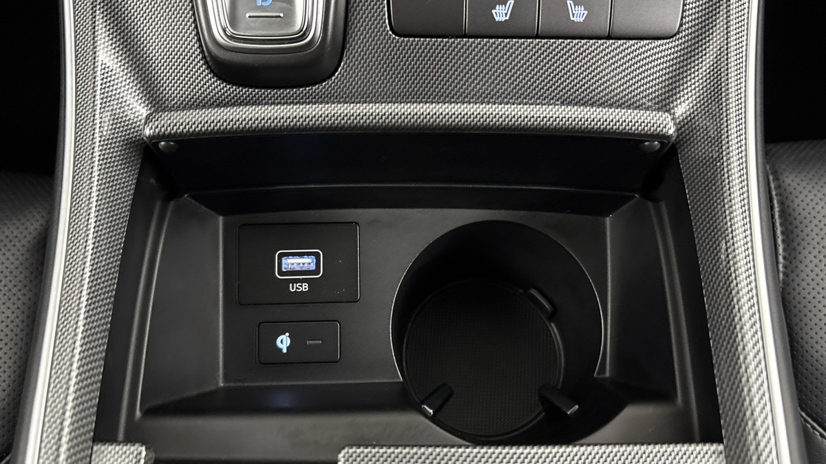 Hyundai Santa Fe - 25