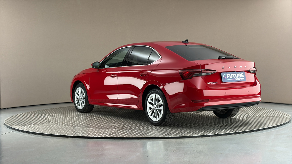 Škoda Octavia - 2