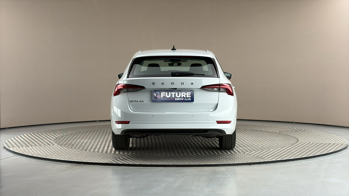 Škoda Octavia - 5