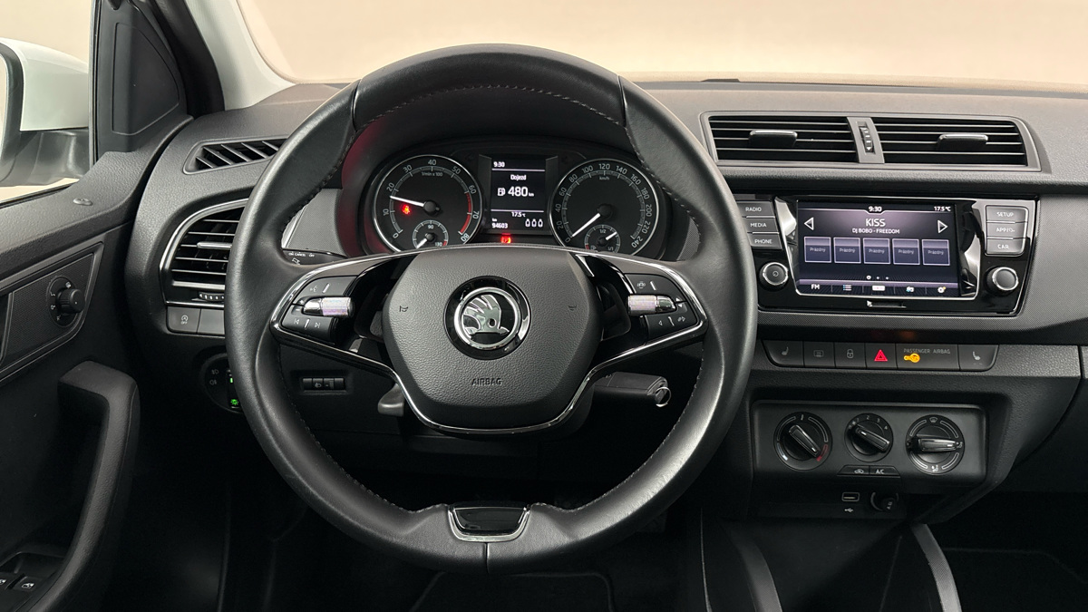 Škoda Fabia - 9