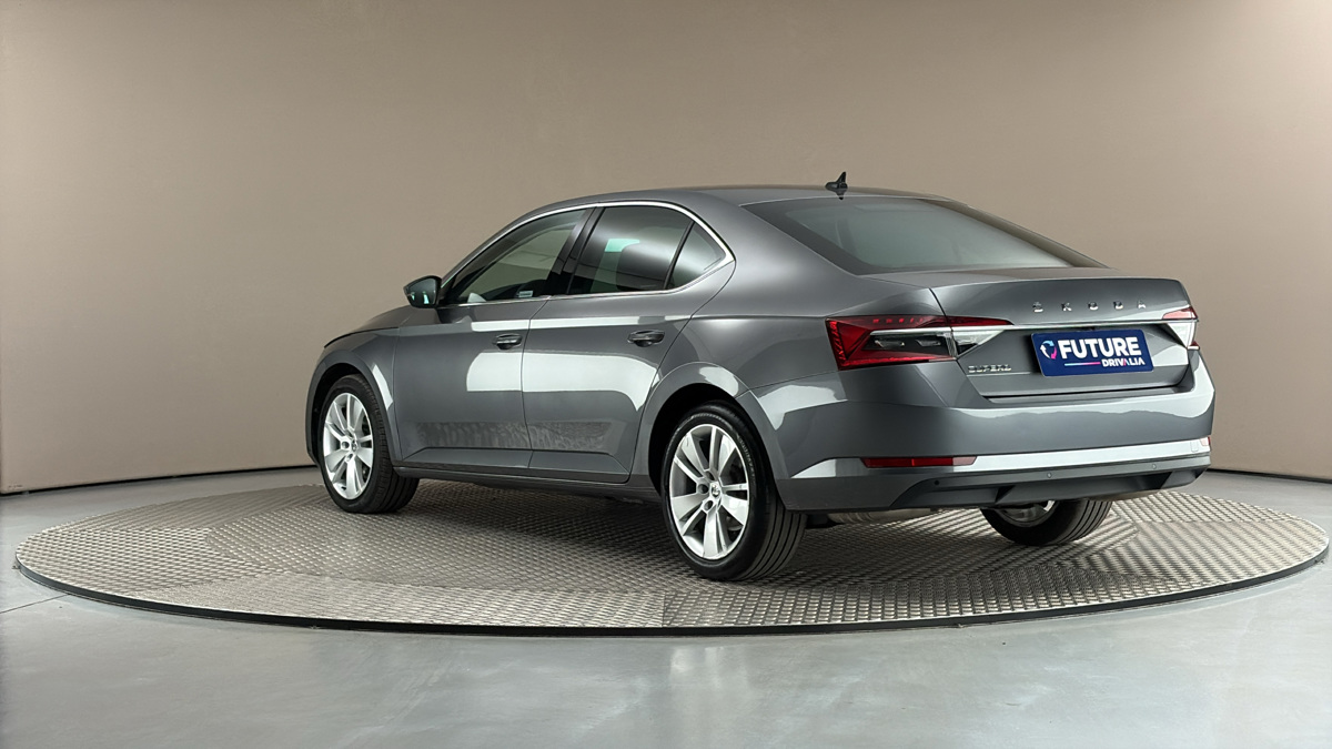 Škoda Superb - 2