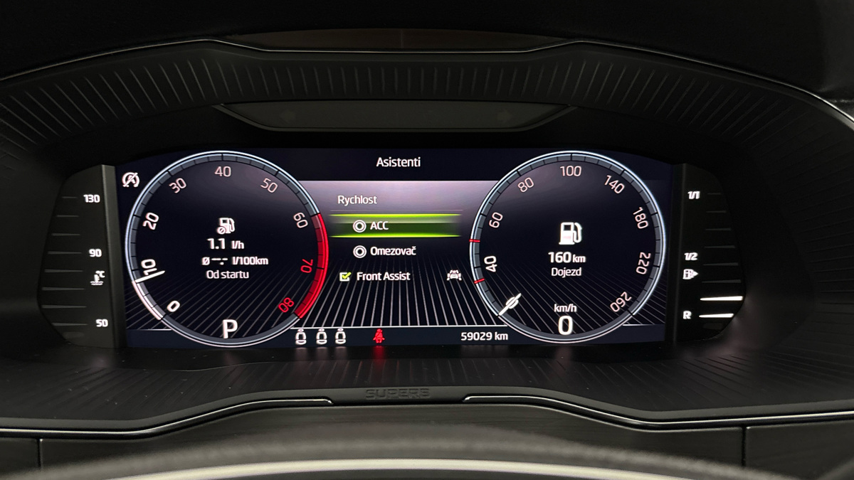 Škoda Superb - 10