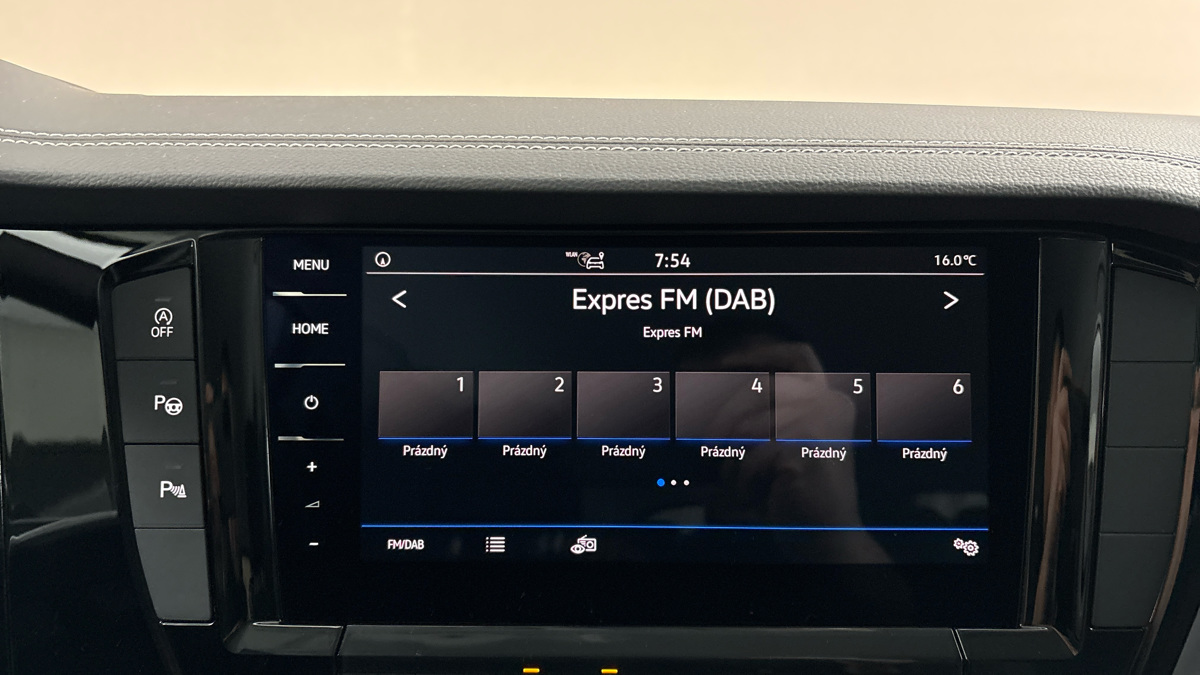 Volkswagen Touareg - 11