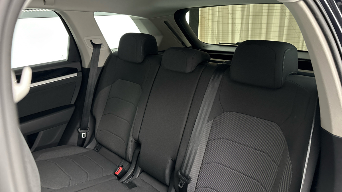 Volkswagen Touareg - 16