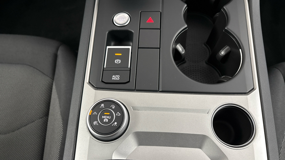 Volkswagen Touareg - 24