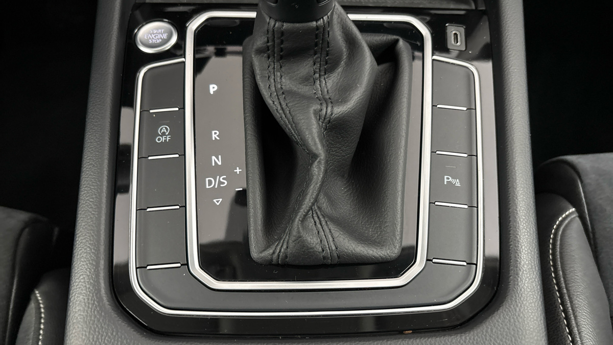 Volkswagen Passat - 24