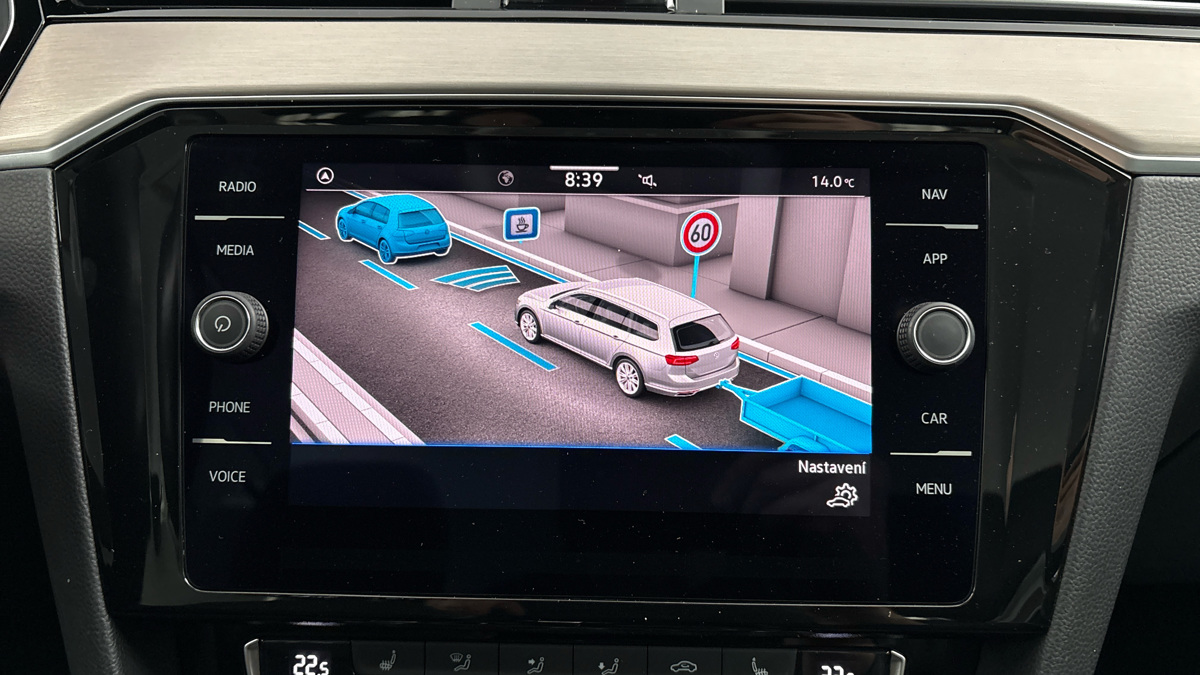 Volkswagen Passat - 26