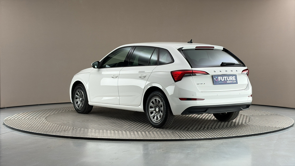 Škoda Scala - 2