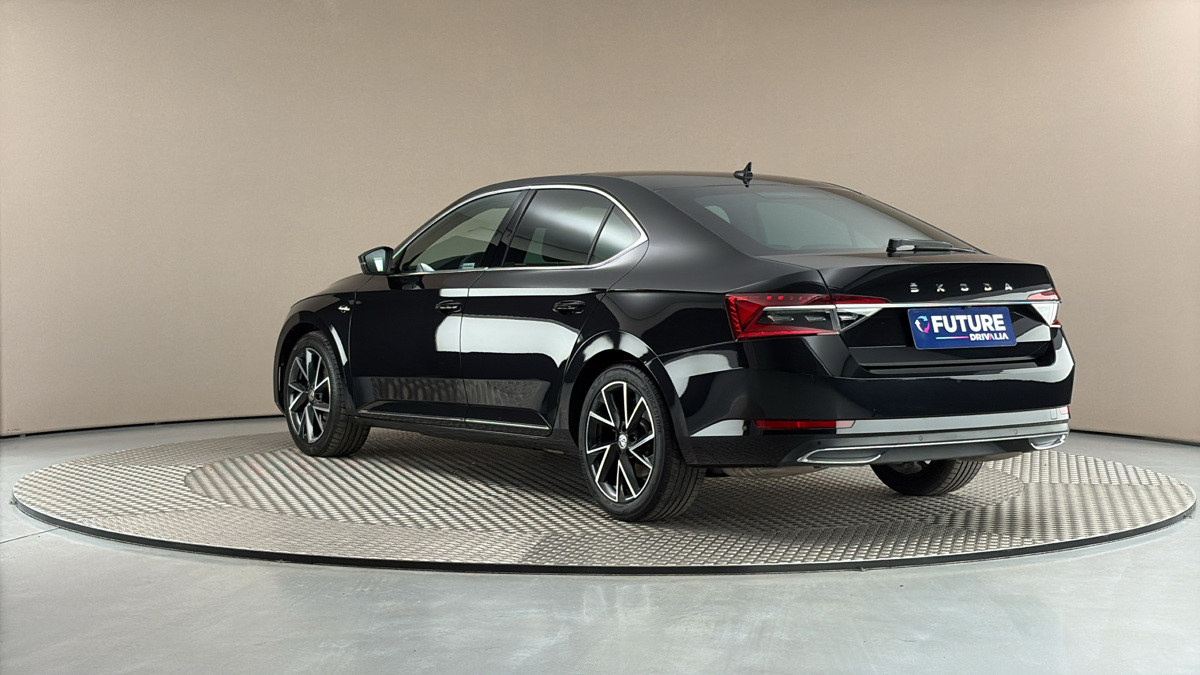 Škoda Superb - 2