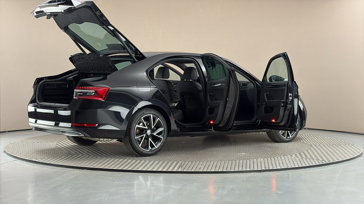 Škoda Superb - 6
