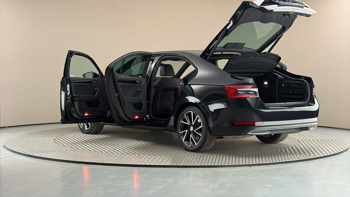 Škoda Superb - 7