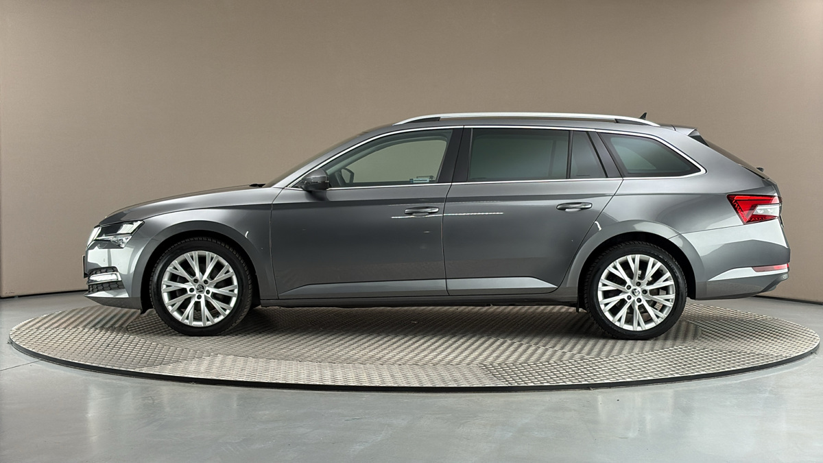 Škoda Superb - 4