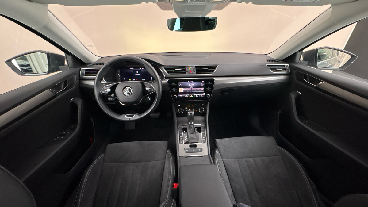 Škoda Superb - 8