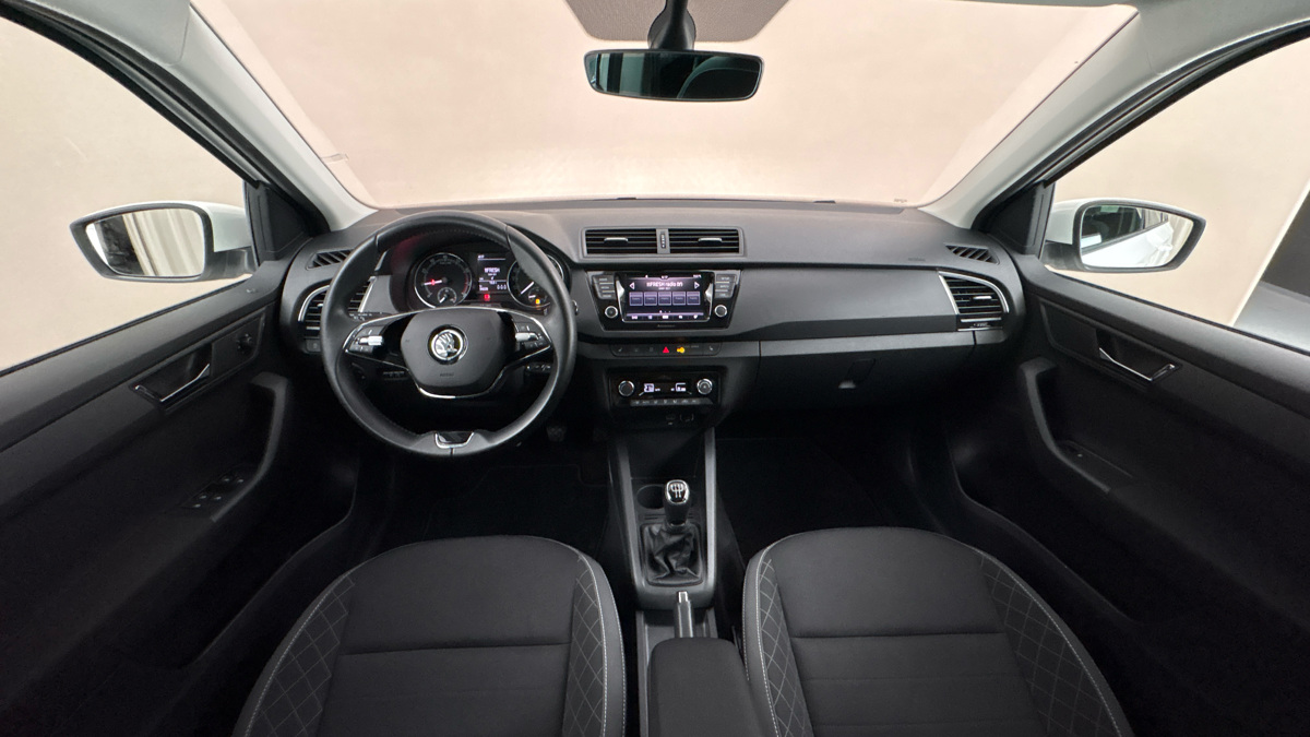 Škoda Fabia - 8