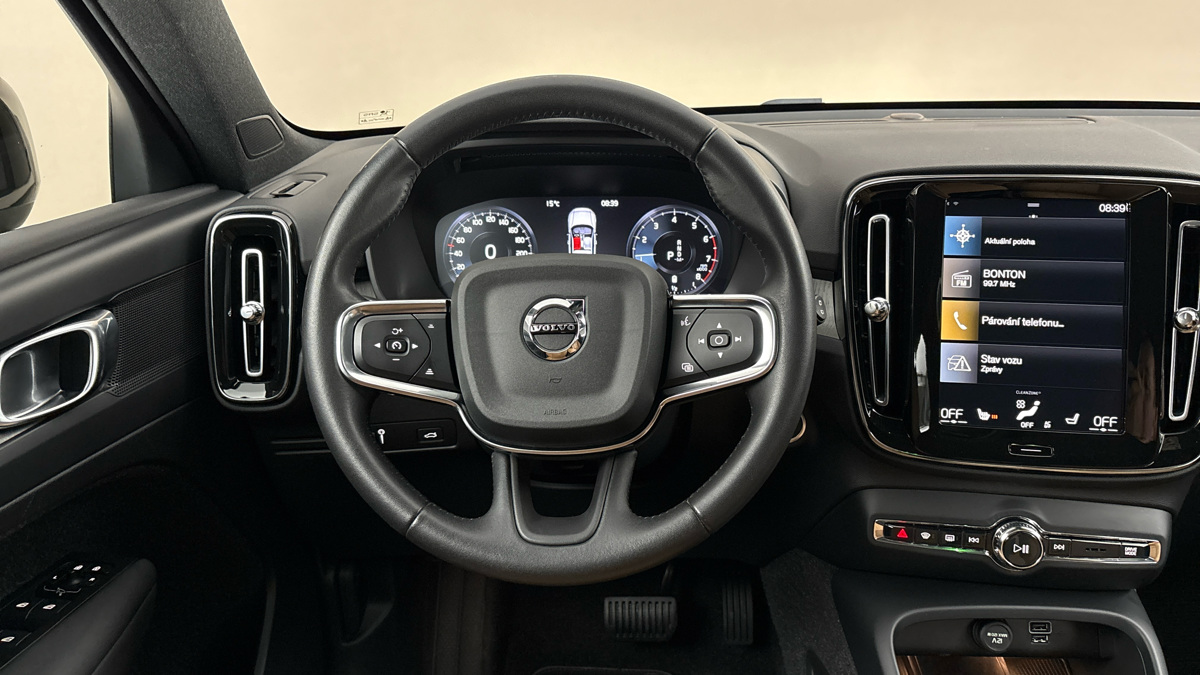 Volvo XC40 - 9