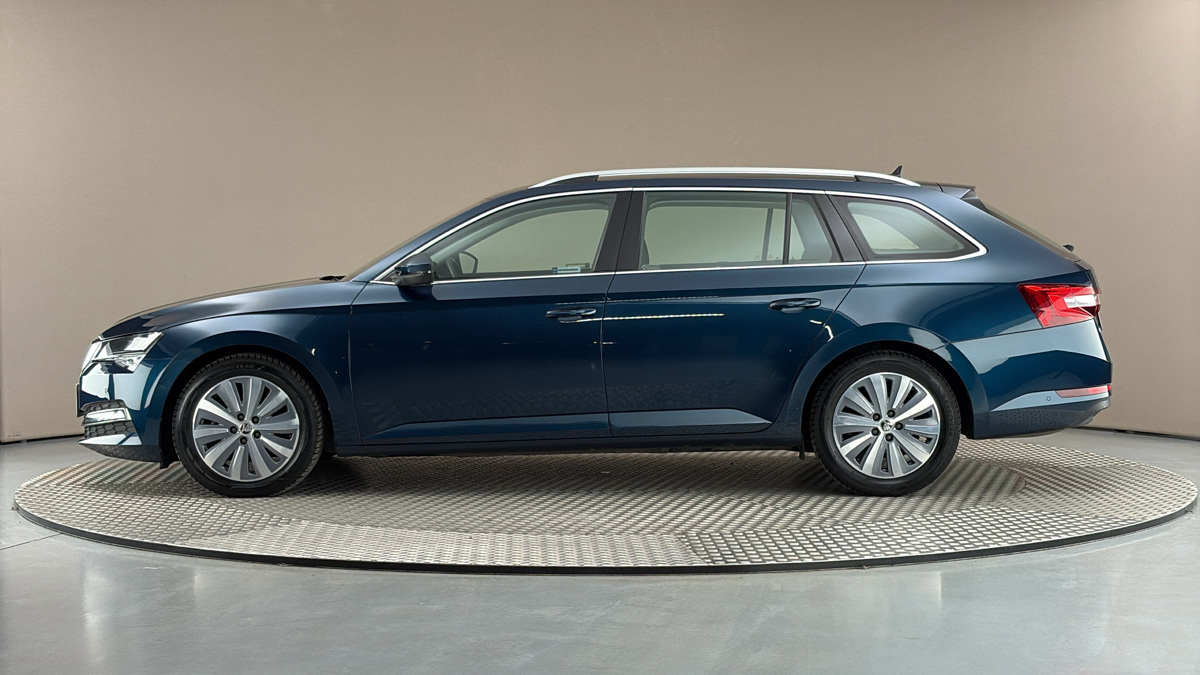 Škoda Superb - 4