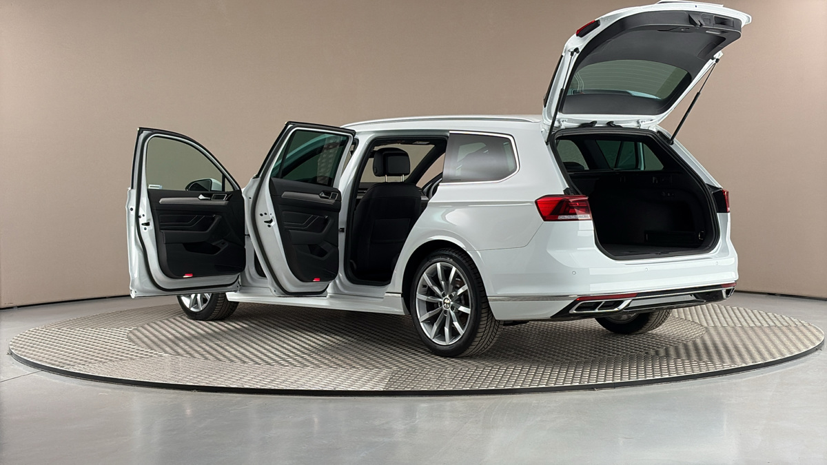 Volkswagen Passat - 7