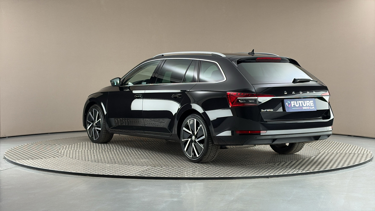 Škoda Superb - 2