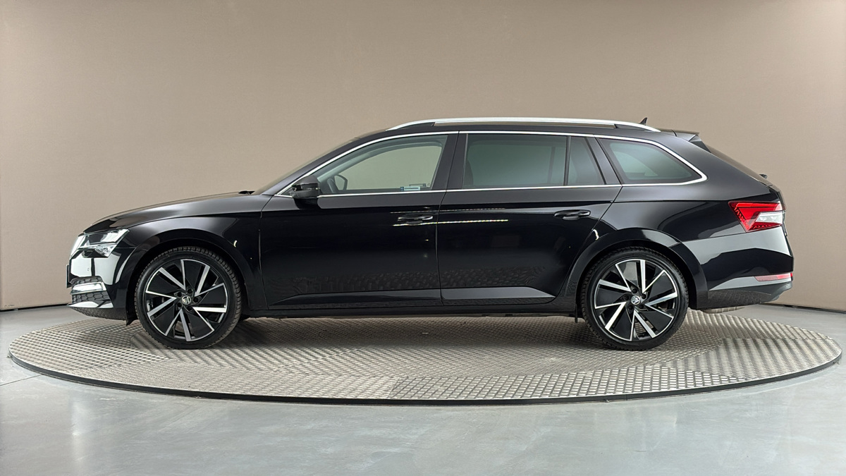 Škoda Superb - 4