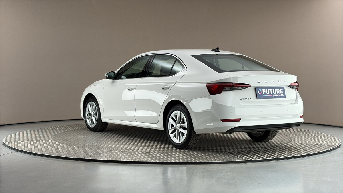 Škoda Octavia - 2