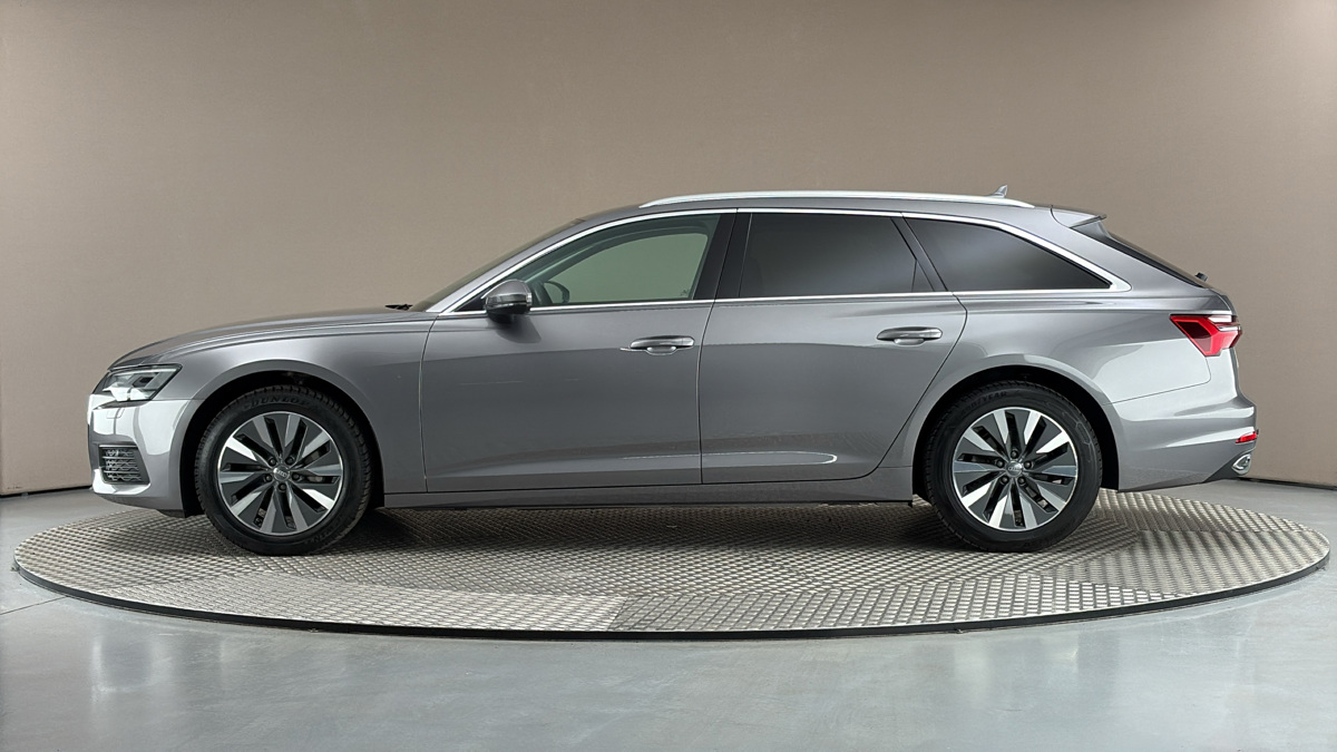 Audi A6 - 4