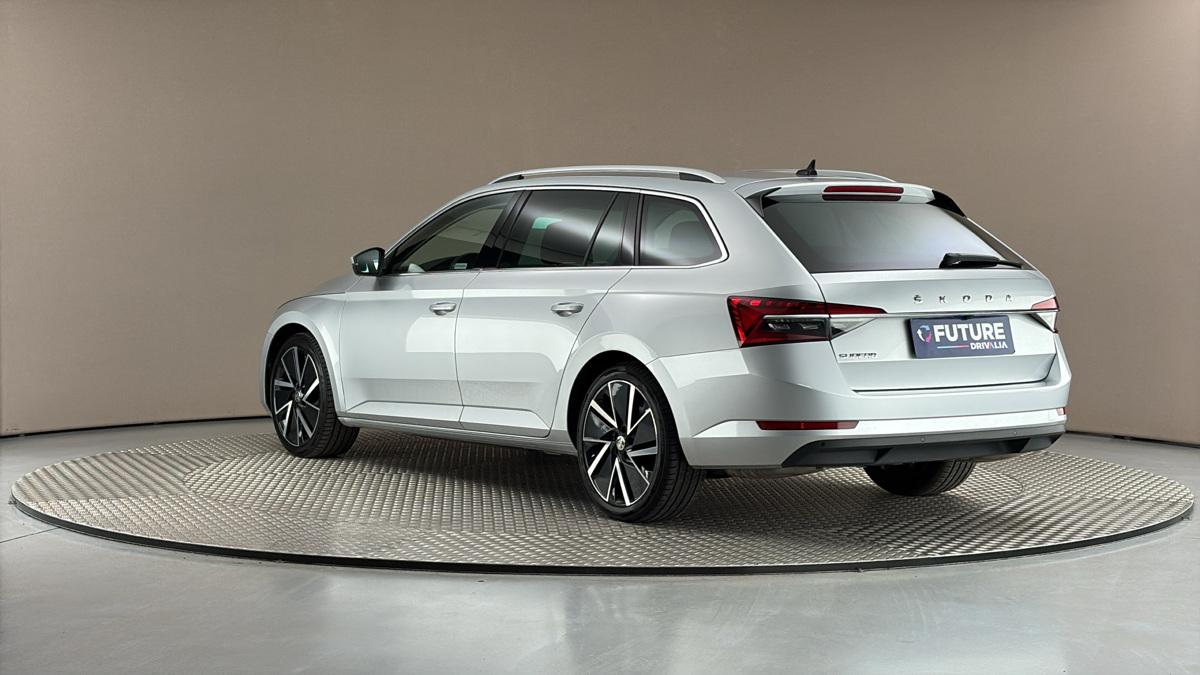 Škoda Superb - 2