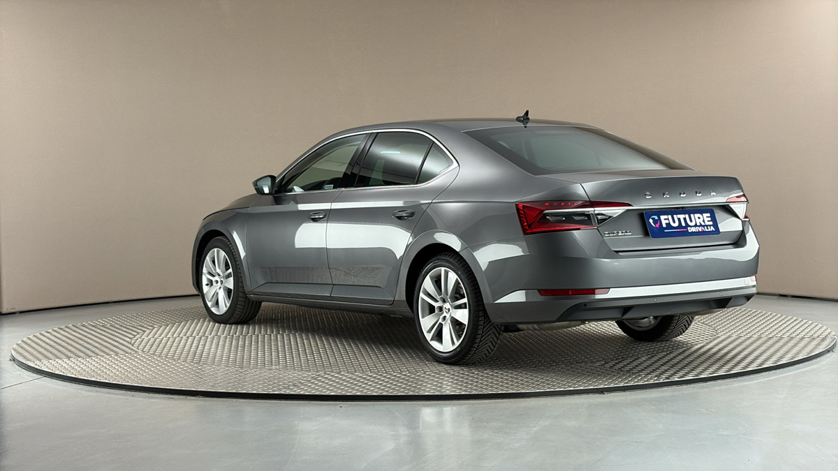 Škoda Superb - 2