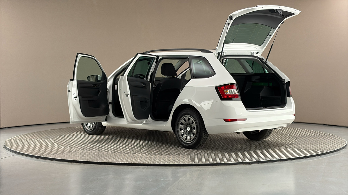 Škoda Fabia - 7