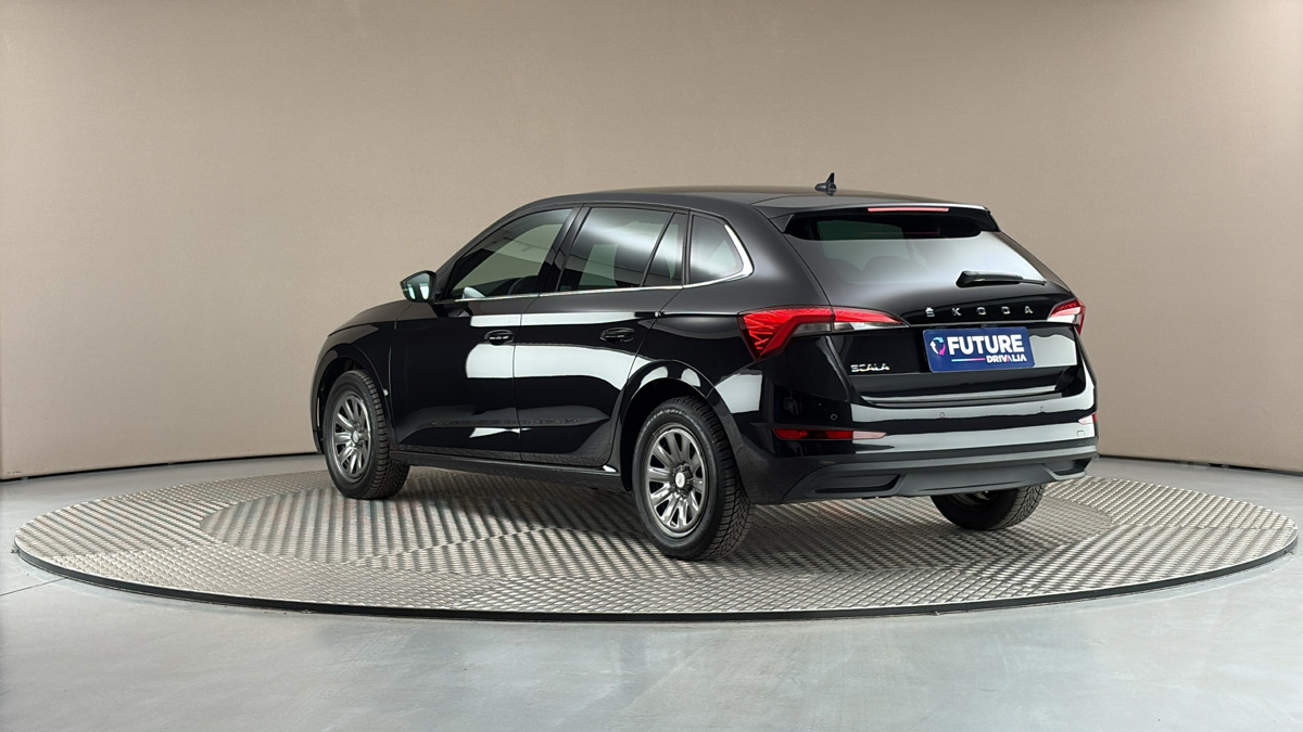 Škoda Scala - 2