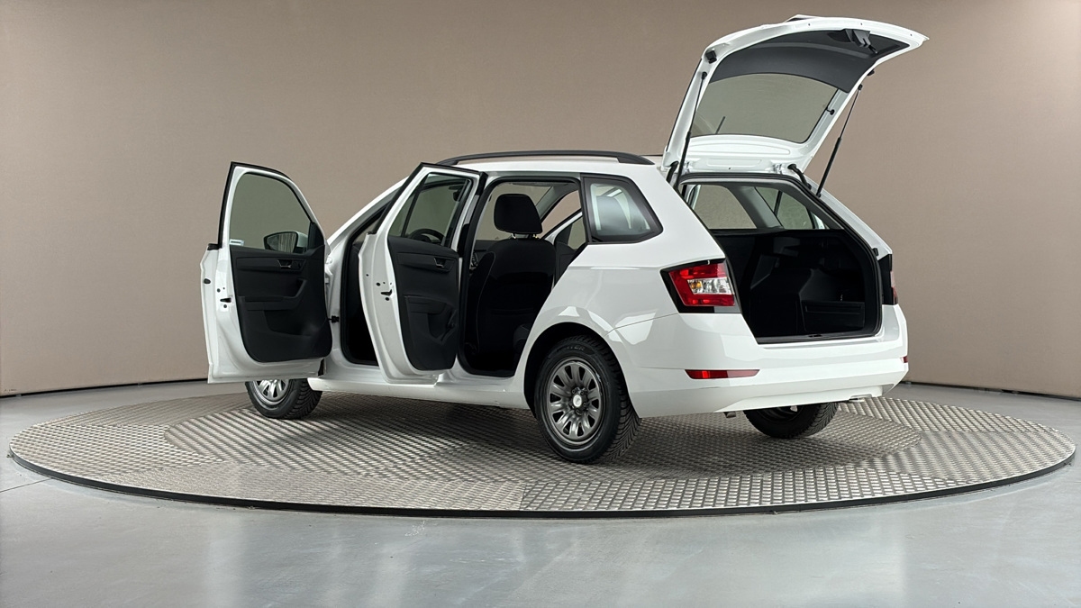 Škoda Fabia - 7