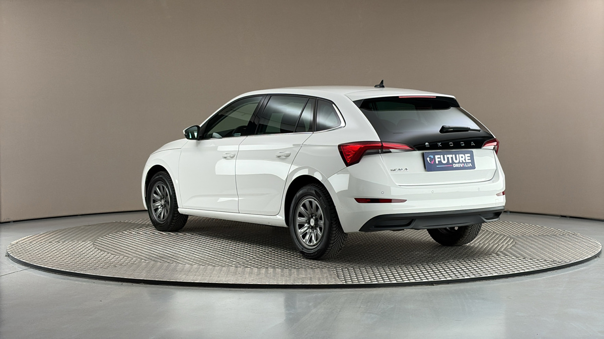 Škoda Scala - 2