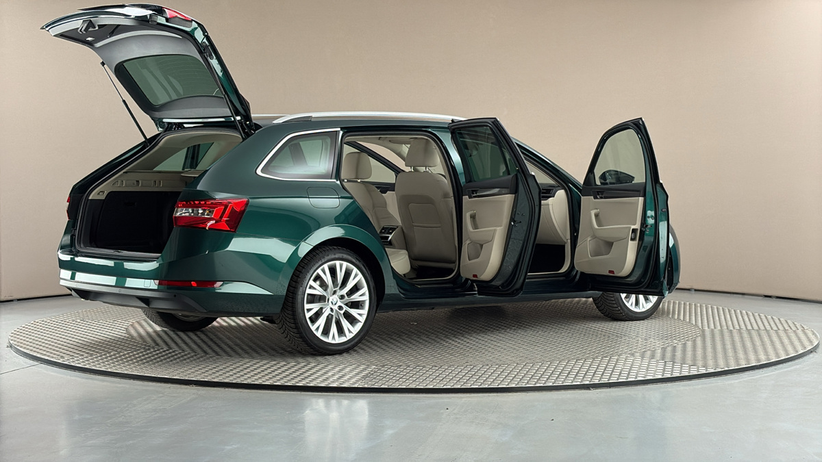 Škoda Superb - 6