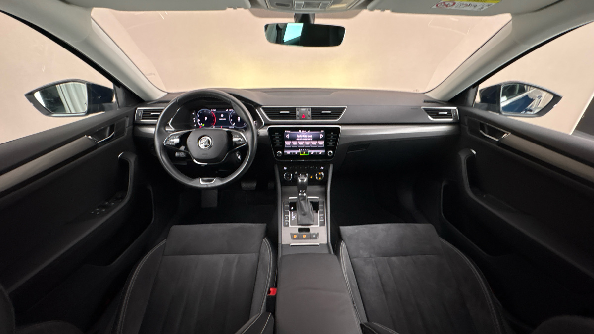 Škoda Superb - 8