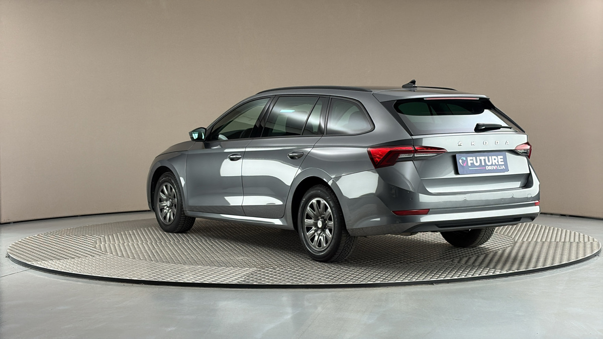 Škoda Octavia - 2