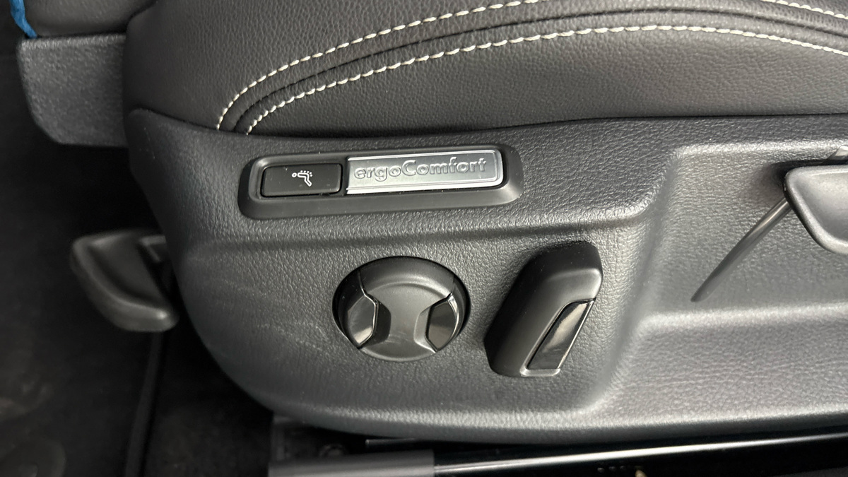 Volkswagen Passat - 22