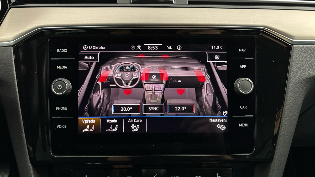 Volkswagen Passat - 28