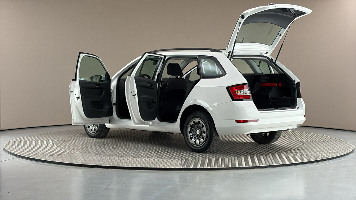Škoda Fabia - 7